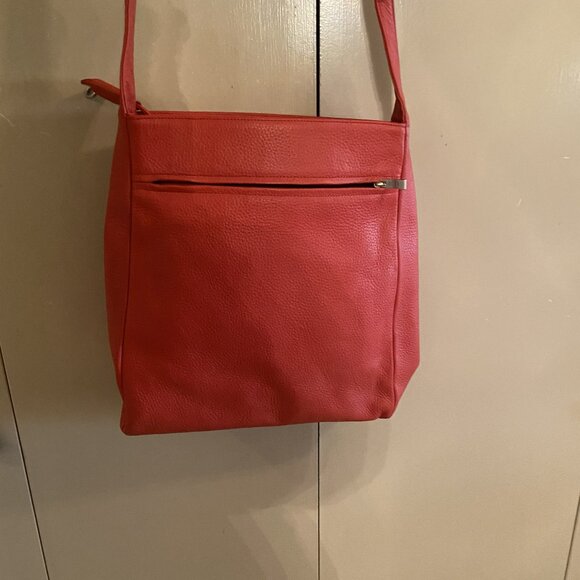 Original CREE - Full Grain Leather Cross Body Tote. Statement Bag - Picture 5 of 6